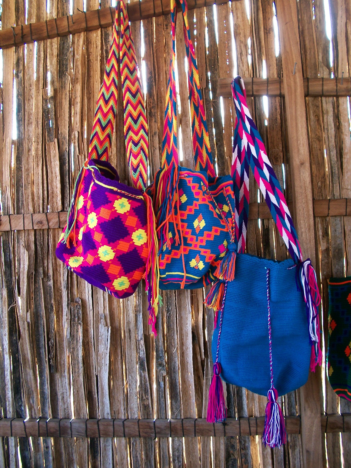 Galería ALMA EN HEBRA 